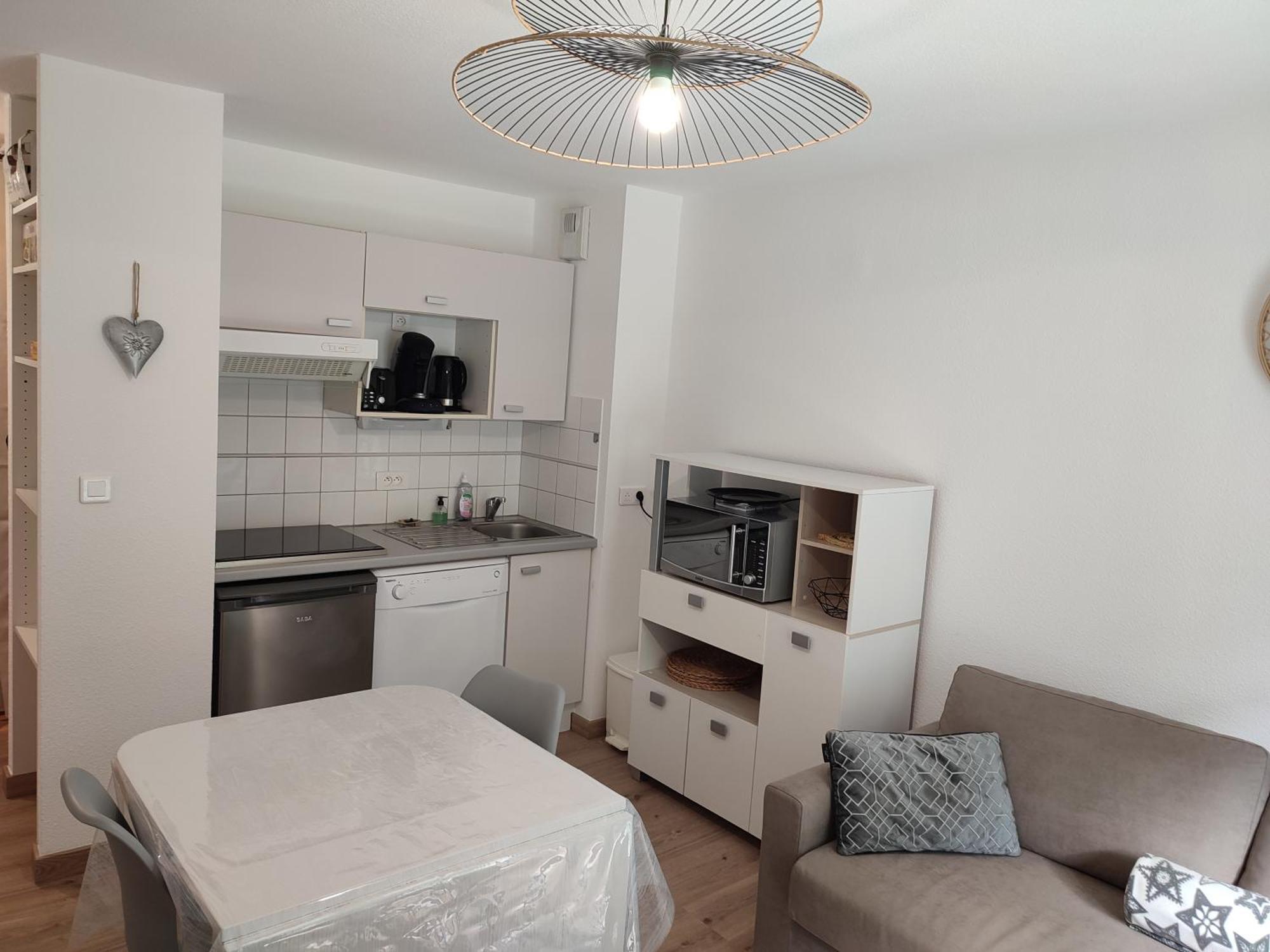 קאוטרט Charmant Appartement 4 Pers,Vue Montagne Avec Parking Prive Et Balcon מראה חיצוני תמונה